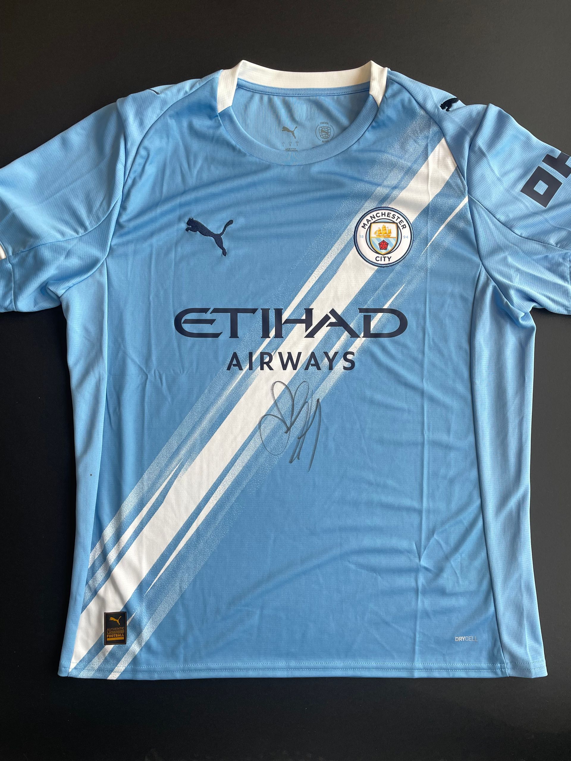 Erling Haaland Signed Manchester City Shirt 2025-26 Season