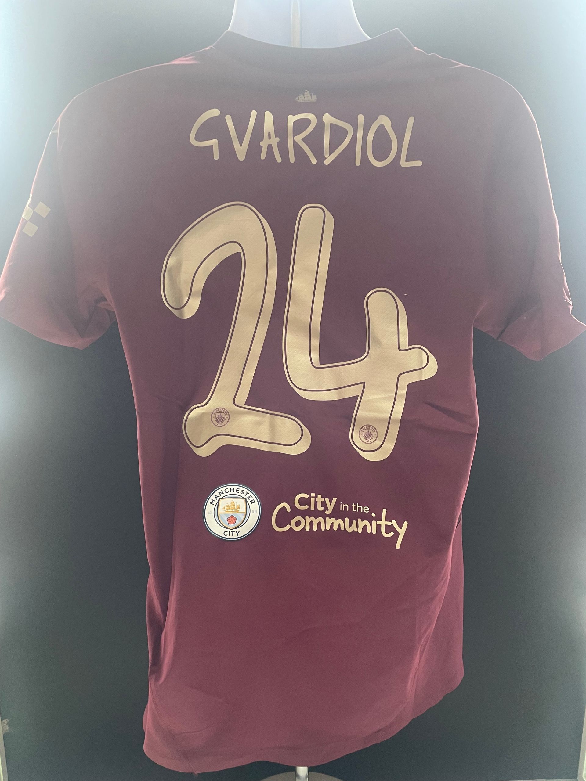 Joško Gvardiol Manchester City 2023-24 Player Issue Shirt