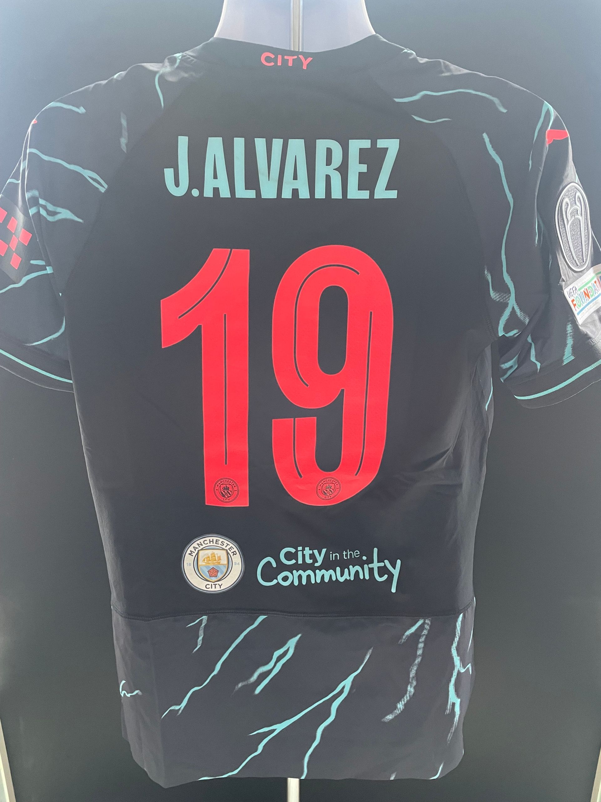 Julián Álvarez Player-Issue Official 2023–24 Season Manchester City Third Kit