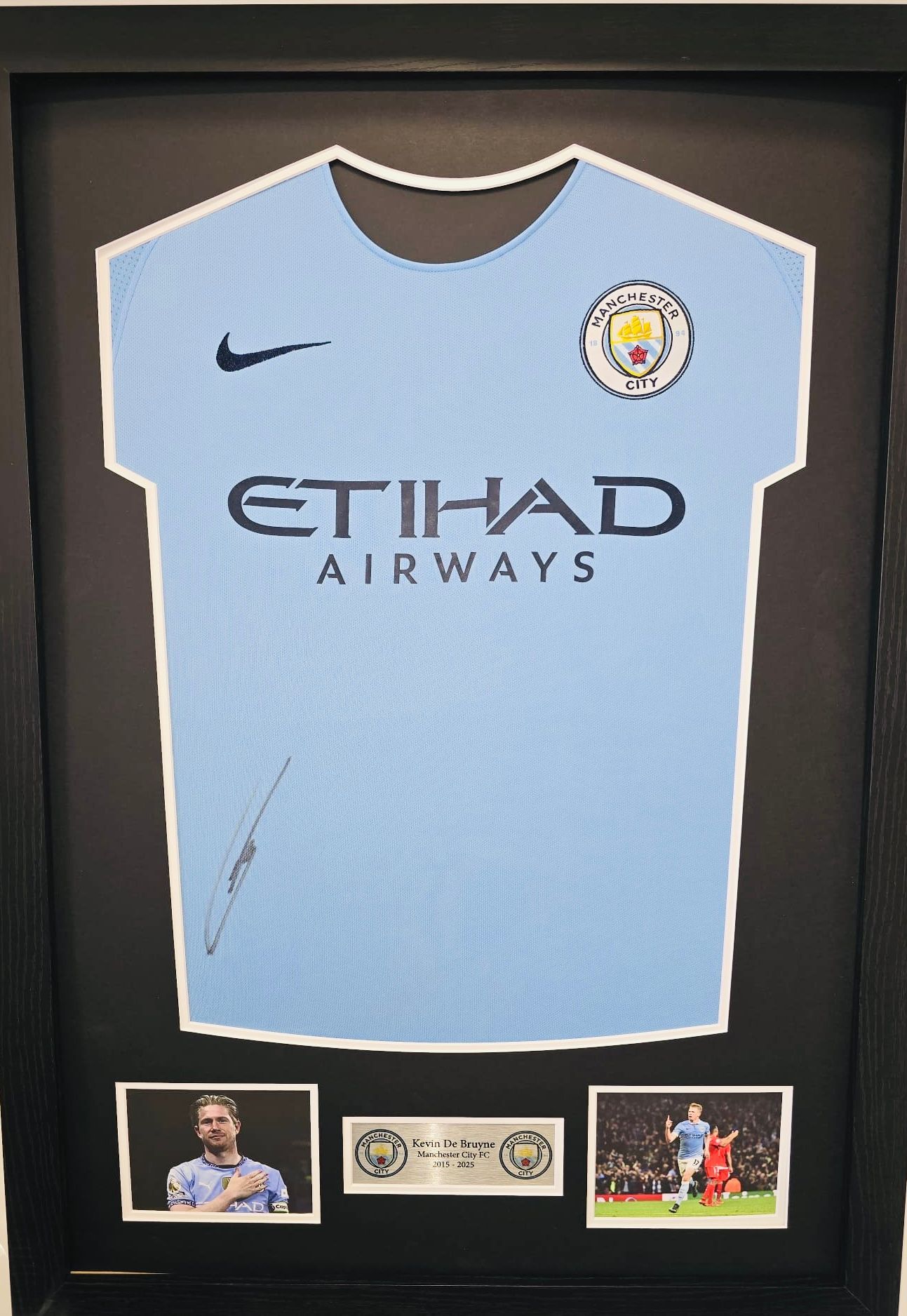Kevin De Bruyne Signed Manchester City Shirt – Professionally Framed