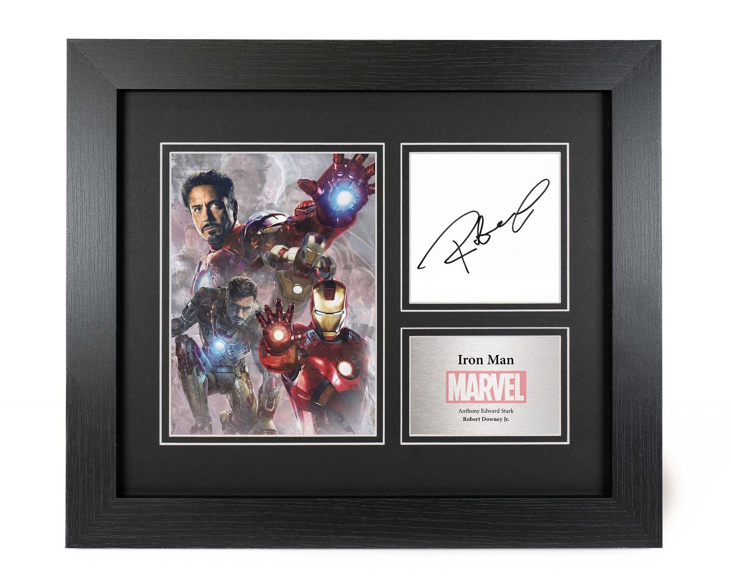 Robert Downey Jr. (Iron Man) – Marvel Movie: Reproduction: